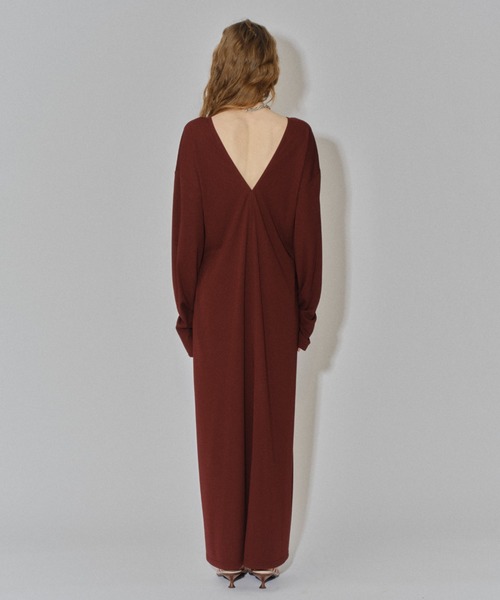 yae(ヤエ)の「2way V-neck dress /2wayVネックドレス(ワンピース・レディース・ボルドー/ブラック/ネイビー・36/38)」の11枚目の写真