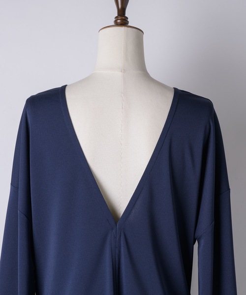 yae(ヤエ)の「2way V-neck dress /2wayVネックドレス(ワンピース・レディース・ボルドー/ブラック/ネイビー・36/38)」の17枚目の写真