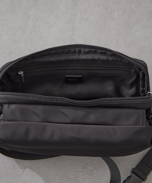 earthy（アーシー）の「クロスボディーバッグ（ショルダーバッグ・レディース・ブラック/オフホワイト・FREE）」の19枚目の写真