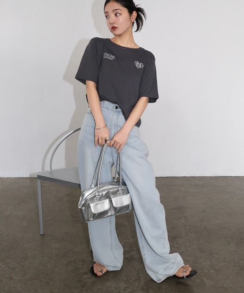 Freesia by andme（フリージアバイアンドミー）の「ロゴ刺繍ショート丈半袖Tシャツ（Tシャツ/カットソー・レディース・スミクロ/オフホワイト/ピンク・M）」の11枚目の写真