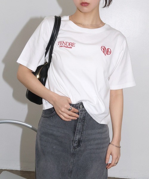 Freesia by andme（フリージアバイアンドミー）の「ロゴ刺繍ショート丈半袖Tシャツ（Tシャツ/カットソー・レディース・スミクロ/オフホワイト/ピンク・M）」の22枚目の写真