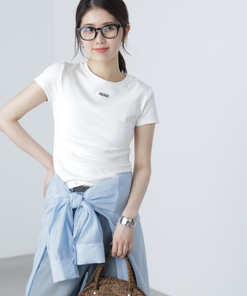 FREE'S MART(フリーズマート)の「◆ロゴ刺繍タグTシャツ(Tシャツ/カットソー・レディース・レッド/ブラック/ホワイト・FREE)」の1枚目の写真