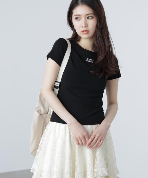 FREE'S MART(フリーズマート)の「◆ロゴ刺繍タグTシャツ(Tシャツ/カットソー・レディース・レッド/ブラック/ホワイト・FREE)」の5枚目の写真