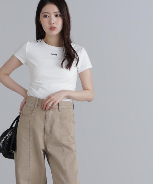 FREE'S MART(フリーズマート)の「◆ロゴ刺繍タグTシャツ(Tシャツ/カットソー・レディース・レッド/ブラック/ホワイト・FREE)」の21枚目の写真