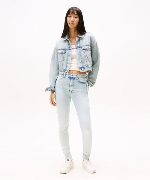 tommy jeans(トミー ジーンズ)の「シルビアスキニージーンズ(デニムパンツ・レディース・インディゴブルー・25inch/26inch/27inch)」の2枚目の写真