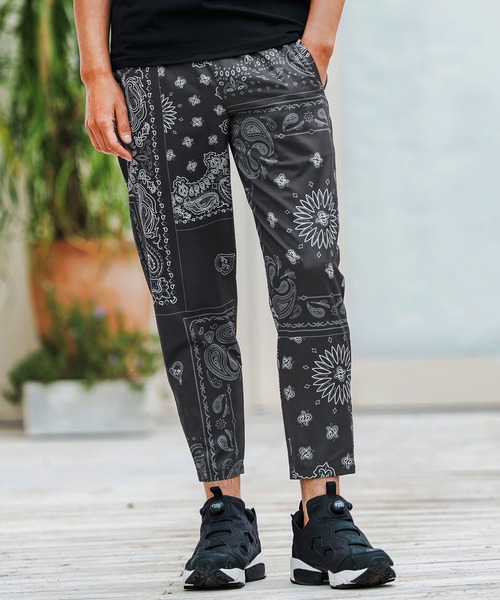 1minute 1second(ワンミニットワンセカンド)の「mp13514-bandana pattern tapered pants テーパードパンツ(その他パンツ・メンズ・ブラック×ホワイト/ホワイト×ブラック/ブラック×ブルー・S/M/L/XL)」の13枚目の写真