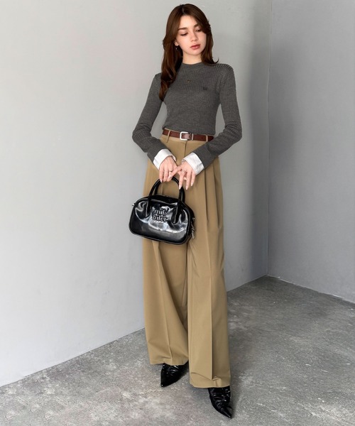 mily bilet(ミウィビレット)の「【mily bilet】1枚で完成♪重ね着風デザイン◎カシミヤタッチ袖カフスレイヤード刺繍ニット(ニット/セーター・レディース・レッド/アイボリー/ブラック/グレー・MEDIUM/LARGE/X-LARGE/SMALL)」の16枚目の写真