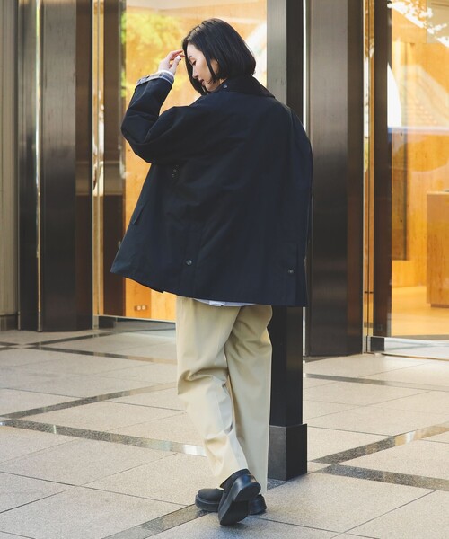 Barbour(バブアー)の「【別注】Barbour / BEDALE ジャケット(ブルゾン・レディース・ベージュ/ブラック/オリーブ・36/38)」の6枚目の写真