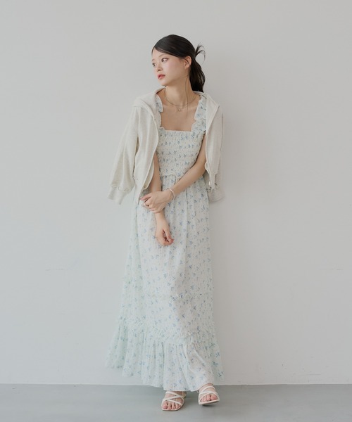 Chico（チコ）の「【5色展開】ショート丈ピグメントダブルジップパーカー（パーカー・レディース・オートミール/ネイビー/ピンク/グレー/チャコールグレー・FREE）」の10枚目の写真