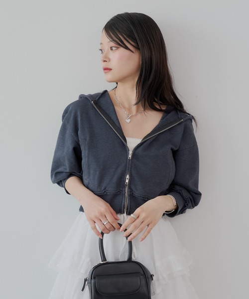 Chico（チコ）の「【5色展開】ショート丈ピグメントダブルジップパーカー（パーカー・レディース・オートミール/ネイビー/ピンク/グレー/チャコールグレー・FREE）」の18枚目の写真