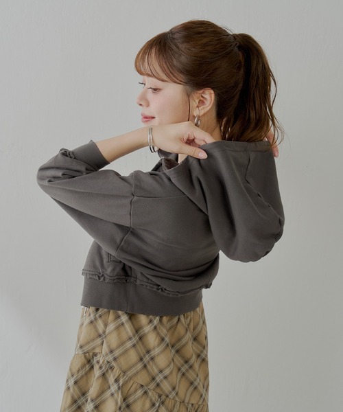 美品 トクコプルミエヴォル ショート丈 パーカー シアー 透け感 柄 切り替え 透け感が夏らしいシースルショート丈パーカー 韓国 韓国