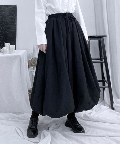 SallyLunn（サリーラン）の「バルーンボリュームロングスカート（Tシャツ/カットソー・レディース・ブラック・MEDIUM/LARGE）」の4枚目の写真