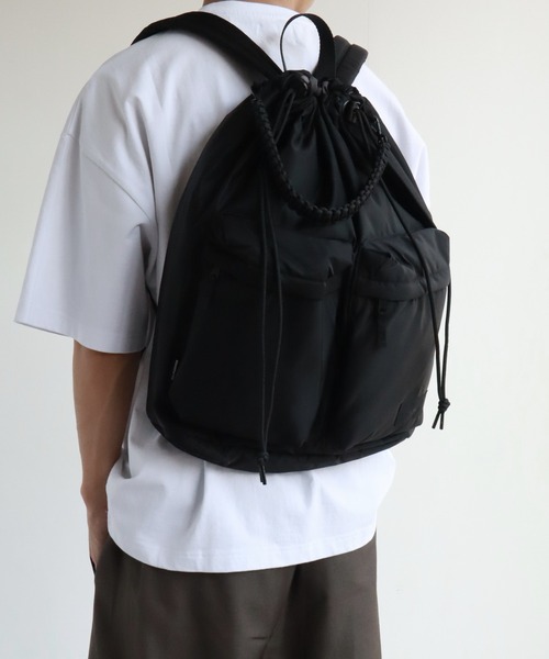 ADAM PATEK（アダムパテック）の「【ADAMPATEK/アダムパテック】double pockets drawstring backpack/ダブルポケット ドローストリング バックパック（バックパック/リュック・メンズ・ブラック/グレー・FREE）」の15枚目の写真