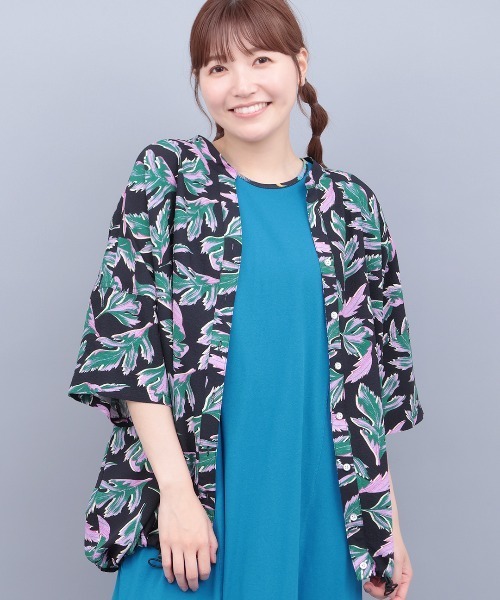 リーフプリントバンドカラーシャツ(大きいサイズ) リーフプリントバンドカラーシャツ【大きいサイズ】（シャツ