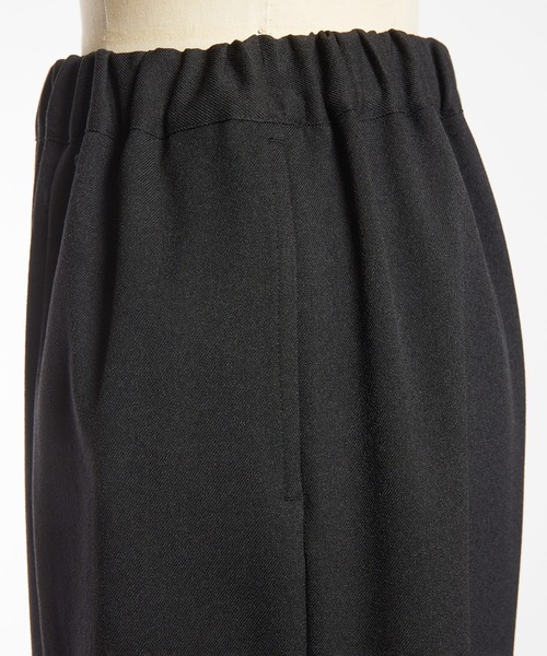 gomme（ゴム）の「ウーリーツイル　リンプルパンツ（その他パンツ・レディース・ボルドー/ブラック/チャコールグレー・MEDIUM）」の7枚目の写真