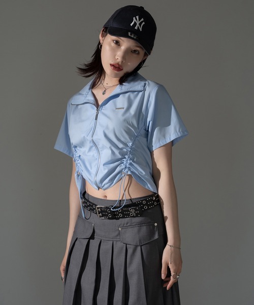 apres jour mignon(アプレジュールミニョン)の「シャーリングジップシャツ【ZOZOTOWN限定アイテム】(シャツ/ブラウス・レディース・ピンク/オフホワイト/チャコールグレー/ブルー・フリー/X-LARGE)」の12枚目の写真