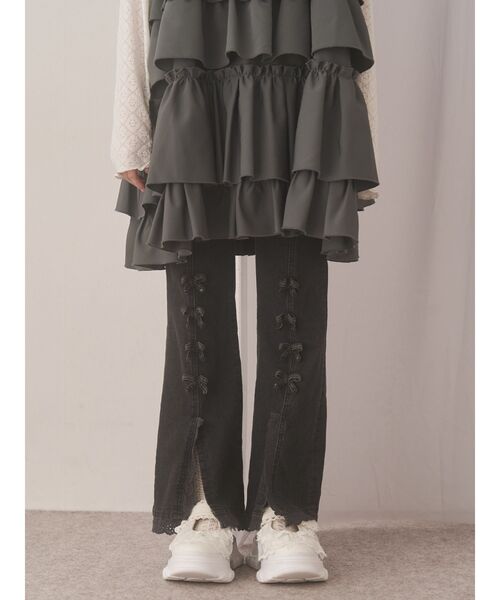 ribbonスリムフレアデニムパンツ（デニムパンツ）｜merry jenny