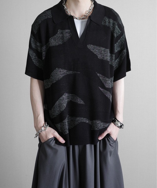 KUUUPY（クーピー）の「Nuance Lame Skipper Knit Polo - ニュアンス ラメ スキッパーニットポロ（ポロシャツ・メンズ・ブルー/ブラック・SMALL/MEDIUM/LARGE）」の5枚目の写真