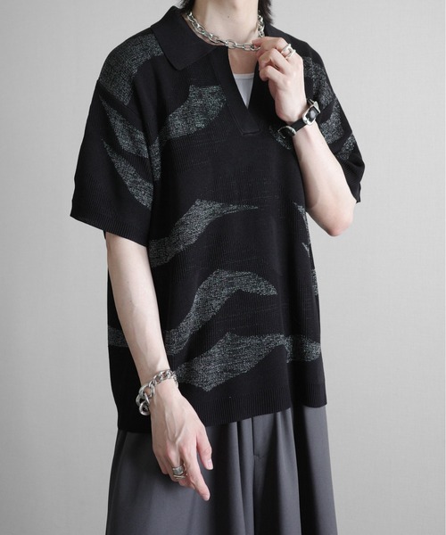 KUUUPY（クーピー）の「Nuance Lame Skipper Knit Polo - ニュアンス ラメ スキッパーニットポロ（ポロシャツ・メンズ・ブルー/ブラック・SMALL/MEDIUM/LARGE）」の3枚目の写真