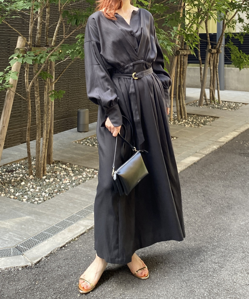 Rouge vif（ルージュヴィフ）の「ヴィンテージキュプラウエストマークワンピース（ワンピース・レディース・ブラック/チャコールグレー・36/38）」の11枚目の写真