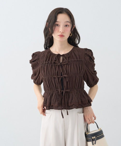 earth music&ecology（アースミュージックアンドエコロジー）の「【前後2WAY】レースティアードシャーリングブラウス（シャツ/ブラウス・レディース・ブラック/ブラウン/ドット/オフホワイト・FREE）」の12枚目の写真