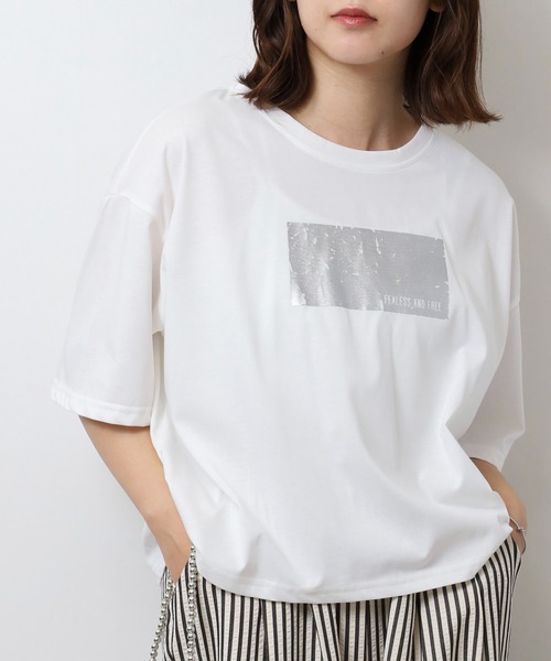 FUNALIVE(ファンアライブ)の「je crois soi ヴィンテージ箔プリント カットソー(Tシャツ/カットソー・レディース・オフホワイト/ブラック・FREE)」の3枚目の写真