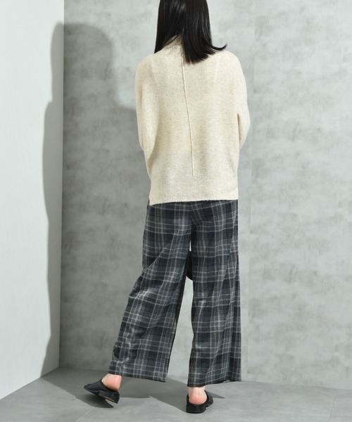 INTERPLANET(インタープラネット)の「7Gキャメル混ハイネックプルオーバー(ニット/セーター・レディース・マスタード/キャメル/ベージュ・MEDIUM/LARGE)」の7枚目の写真