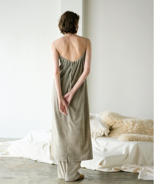 WALANCE（ワランス）の「cotton velour camisole dress（ワンピース・レディース・グレー系その他/ブルー系その他/ワイン系・FREE）」の13枚目の写真
