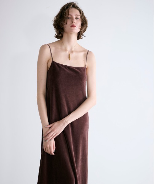 WALANCE（ワランス）の「cotton velour camisole dress（ワンピース・レディース・グレー系その他/ブルー系その他/ワイン系・FREE）」の16枚目の写真