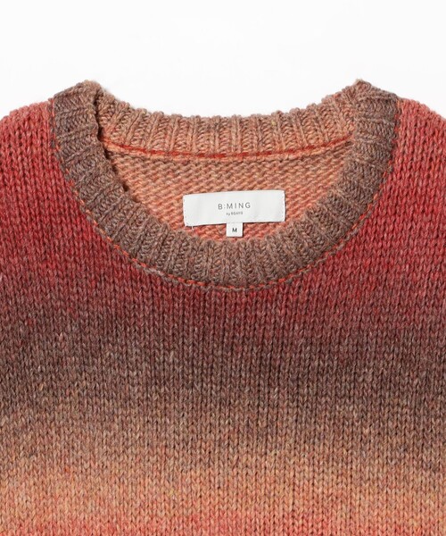 B:MING by BEAMS(ビーミングバイビームス)の「3ゲージ グラデーション ボーダー ニット(ユニセックス)(ニット/セーター・メンズ・オレンジ/ブラック・S/M/L/XL)」の8枚目の写真