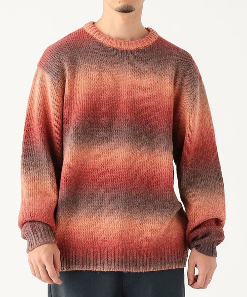 B:MING by BEAMS(ビーミングバイビームス)の「3ゲージ グラデーション ボーダー ニット(ユニセックス)(ニット/セーター・メンズ・オレンジ/ブラック・S/M/L/XL)」の2枚目の写真