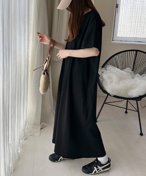 ReRe(リリ)の「Tシャツロングワンピース(ワンピース・レディース・ブラウン/ダークブルー/ベージュ/ブラック/ホワイト×ブラック・MEDIUM)」の20枚目の写真