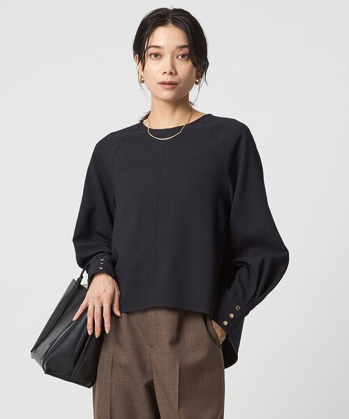 green label relaxing(グリーンレーベルリラクシング)の「ソフトジョーゼット プルオーバー -マシンウォッシャブル・ストレッチ-(シャツ/ブラウス・レディース・オフホワイト/ネイビー/ブラウン・FREE)」の9枚目の写真