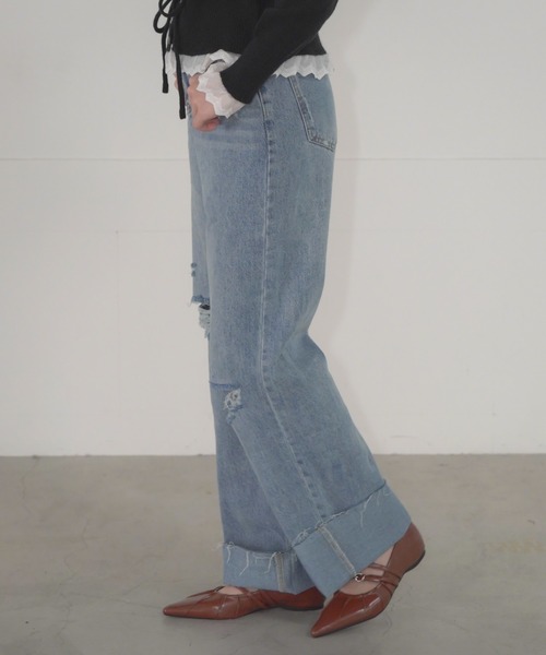 Mirette(ミレット)の「ロールアップクラッシュデニムパンツ ハイウエスト ワイドストレート / Rolled-Up Crashed Denim Pants High Waist Wide Straight(デニムパンツ・レディース・ブルー・SMALL/MEDIUM)」の6枚目の写真