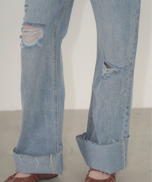 Mirette(ミレット)の「ロールアップクラッシュデニムパンツ ハイウエスト ワイドストレート / Rolled-Up Crashed Denim Pants High Waist Wide Straight(デニムパンツ・レディース・ブルー・SMALL/MEDIUM)」の11枚目の写真
