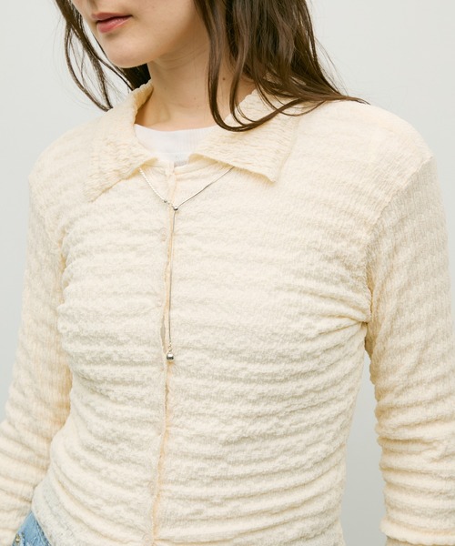 Lutim by u(ルチバイユー)の「Popcorn polo frill cuffs cardigan / ポップコーンポロフリルカフカーディガン(カーディガン/ボレロ・レディース・ブラック/ナチュラル・FREE)」の9枚目の写真