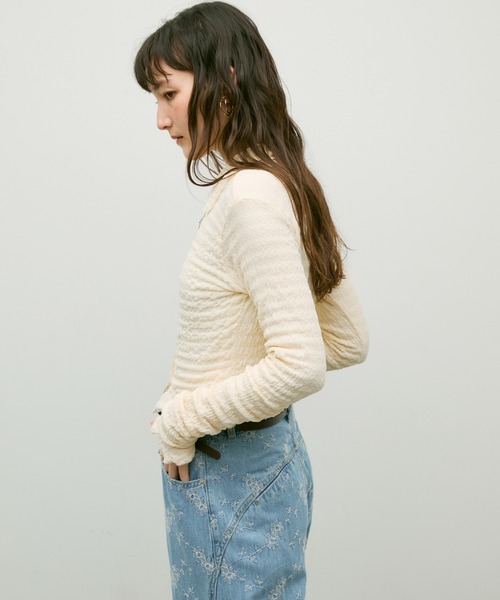 Lutim by u(ルチバイユー)の「Popcorn polo frill cuffs cardigan / ポップコーンポロフリルカフカーディガン(カーディガン/ボレロ・レディース・ブラック/ナチュラル・FREE)」の12枚目の写真