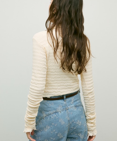 Lutim by u(ルチバイユー)の「Popcorn polo frill cuffs cardigan / ポップコーンポロフリルカフカーディガン(カーディガン/ボレロ・レディース・ブラック/ナチュラル・FREE)」の13枚目の写真
