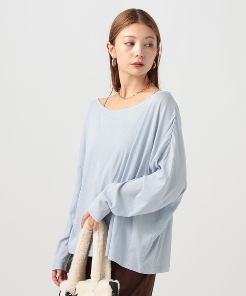 BAYFLOW（ベイフロー）の「[ワンショルダーでも着られる]オーバーサイズシアーロンT（Tシャツ/カットソー・レディース・チャコール/オフホワイト/ライトブルー・FREE）」の12枚目の写真