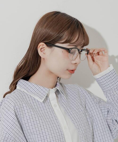 SMELLY（スメリー）の「ハーフリムダテメガネ（メガネ・レディース・ブラック/ブラウン系その他・-）」の3枚目の写真
