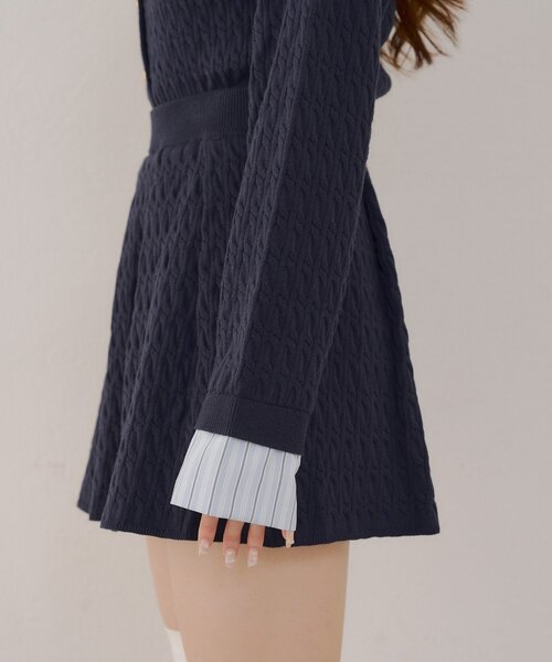 continuer de NICE CLAUP（コンティニューデナイスクラップ）の「【SETUP対応】ケーブルカーデ&ミニスカートSET（ワンピース・レディース・ボルドー/ネイビー/トップグレー/アイボリー/ブラウン・FREE）」の14枚目の写真