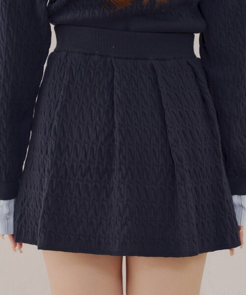 continuer de NICE CLAUP（コンティニューデナイスクラップ）の「【SETUP対応】ケーブルカーデ&ミニスカートSET（ワンピース・レディース・ボルドー/ネイビー/トップグレー/アイボリー/ブラウン・FREE）」の15枚目の写真