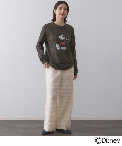 OPAQUE.CLIP（オペークドットクリップ）の「【Mickey Mouse】プリントロングTシャツ（Tシャツ/カットソー・レディース・チャコールグレー/ホワイト/グレー・99）」の22枚目の写真