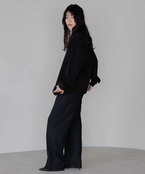 ENC（エンク）の「【動画あり】smooth touch photo print long sleeve T-shirt / スムースタッチフォトプリントロンT（Tシャツ/カットソー・レディース・ネイビー/オフホワイト/ブラック・FREE）」の17枚目の写真