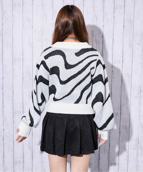 セール】《ゼブラ柄×Vネック》レディース ニットプルオーバー モード