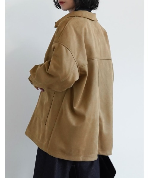 Re:EDIT（リエディ）の「[2025AW COLLECTION]フェイクスウェードシャツジャケット（ステンカラーコート・レディース・キャメル/ブラウン/チャコール・FREE）」の15枚目の写真