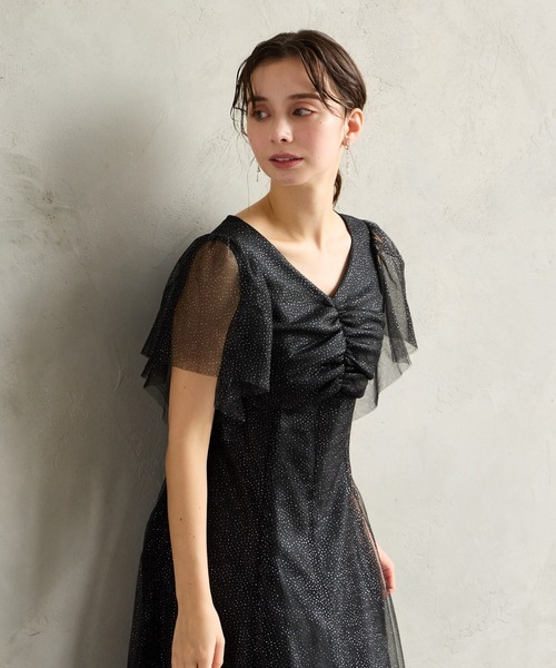 AIMER(エメ)の「グリッターチュールフロントギャザー袖付きレースアップパーティードレス 結婚式 お呼ばれ ドレス 20代 30代(ドレス・レディース・ピンク/ライトグリーン/ブラック・MEDIUM)」の1枚目の写真