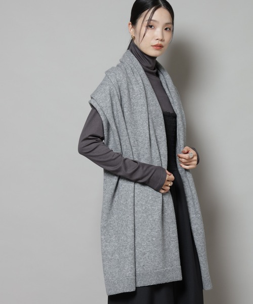 NANO universe（ナノユニバース）の「ボリュームニットストール（ストール/ショール・レディース・ライトベージュ/グレー/チャコール・FREE）」の6枚目の写真