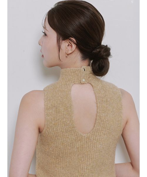 ＜Harukiさんコラボ＞バックオープン起毛ニットミニワンピース【セットアップ対応可能】