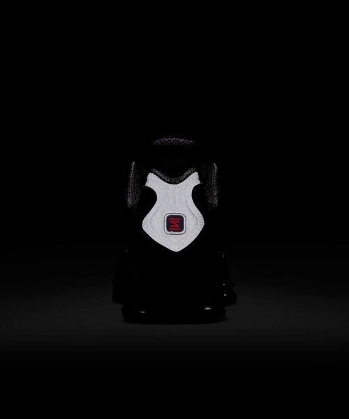 NIKE（ナイキ）の「ナイキ ショックス TL メンズシューズ / Nike Shox TL Men's Shoes AV3595-002 Black（スニーカー・メンズ・ブラック・27.5/27/26.5/26/30/29.5/25.5/25/24.5/24/29/28.5/28）」の13枚目の写真